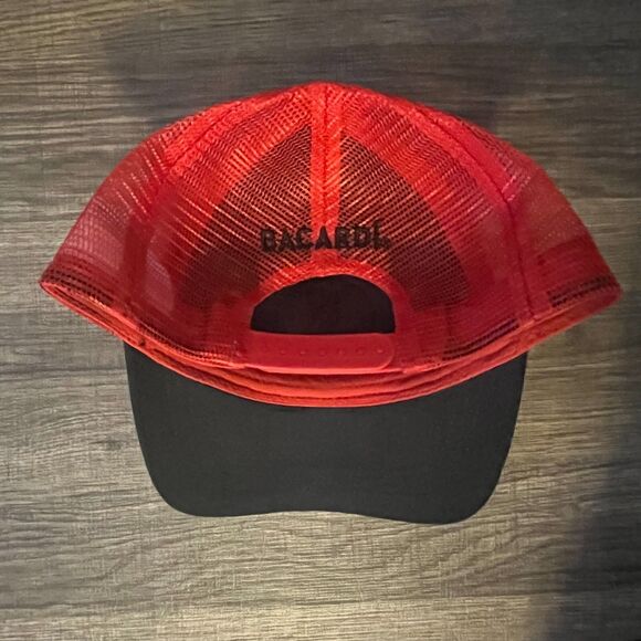 Bacardi Rum Red Black Bat Logo Adjustable Snapback Mesh Trucker Baseball Hat Cap - Picture 7 of 8